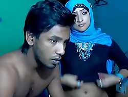 Newly Married South Indian Couple with Ultra Sexy Newborn WebCam Show (7)